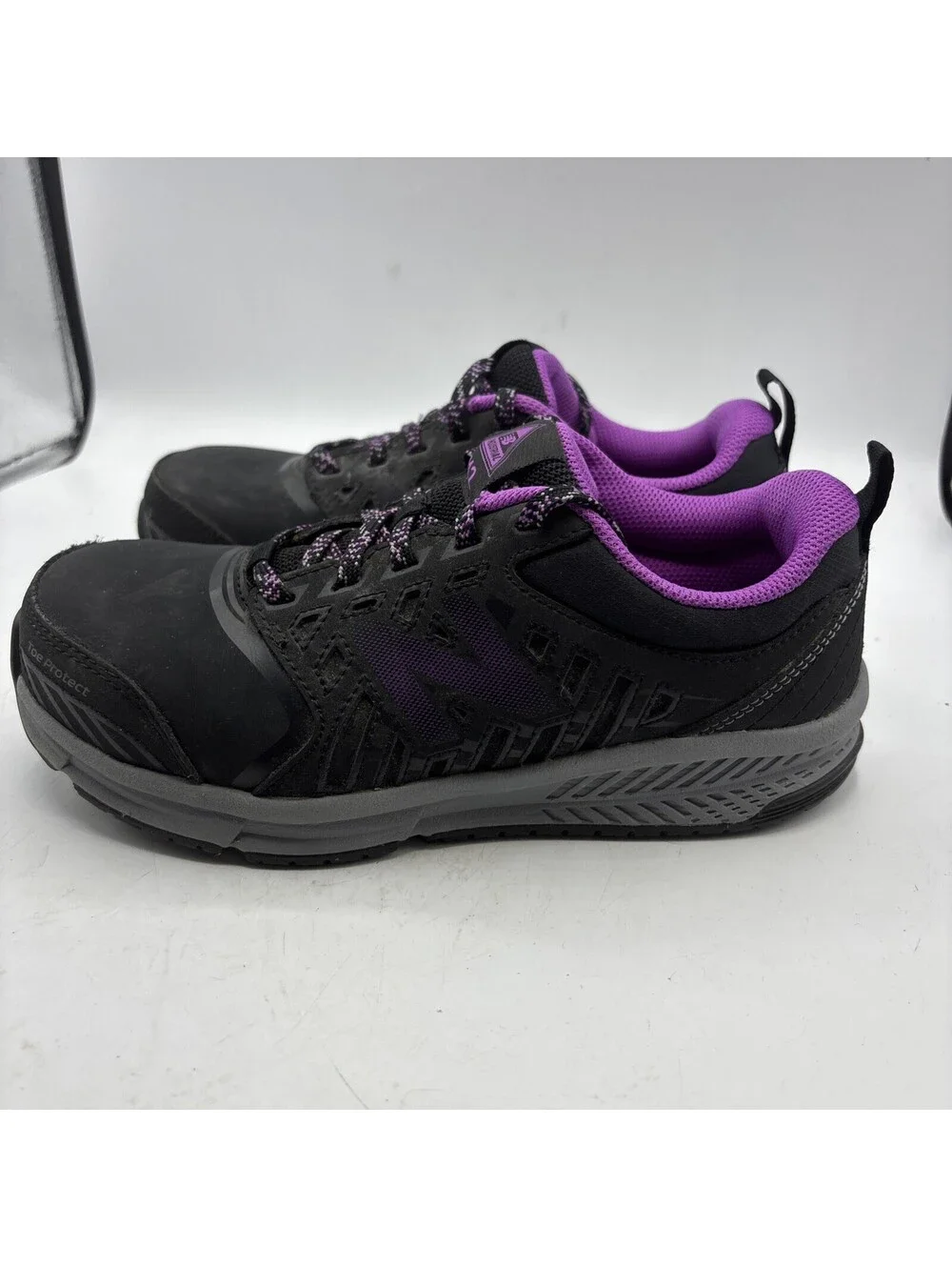 New Balance Industrial 412v1 Alloy Toe Protect Sneakers Woman’s Size 6